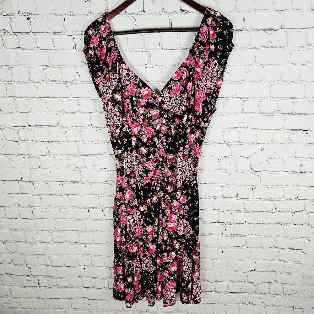 PATRICE BREAL | floral flower print ruched vneck low back cap sleeve flowy dress